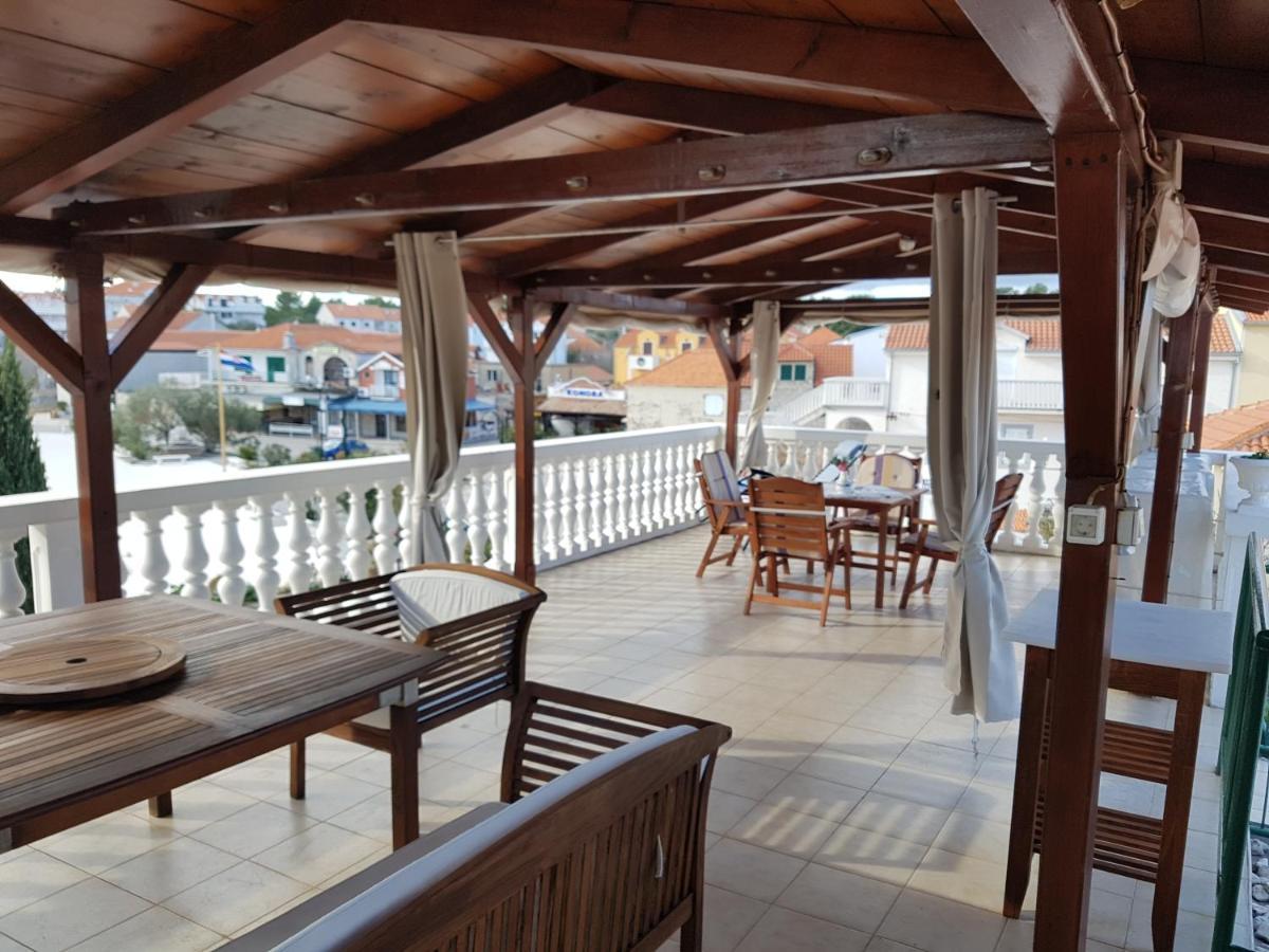 Appartement Studio Apartman Jezera